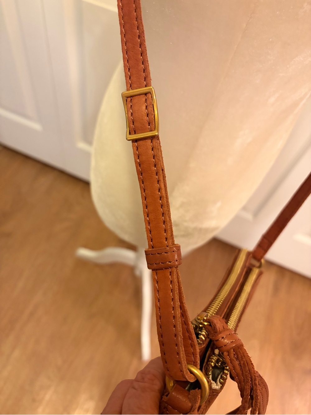 Margot NY Leather Crossbody Bag - Multi Compartment - Picture 4 of 16